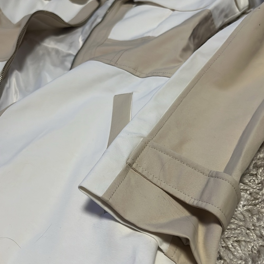 NWT $149 BEBE trench tan beige cream colorblock peplum flare trench jacket S - Picture 7 of 7